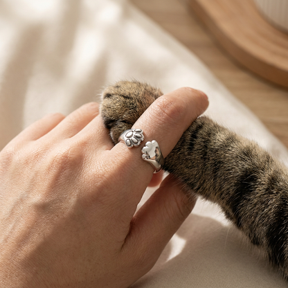 Paw Ring